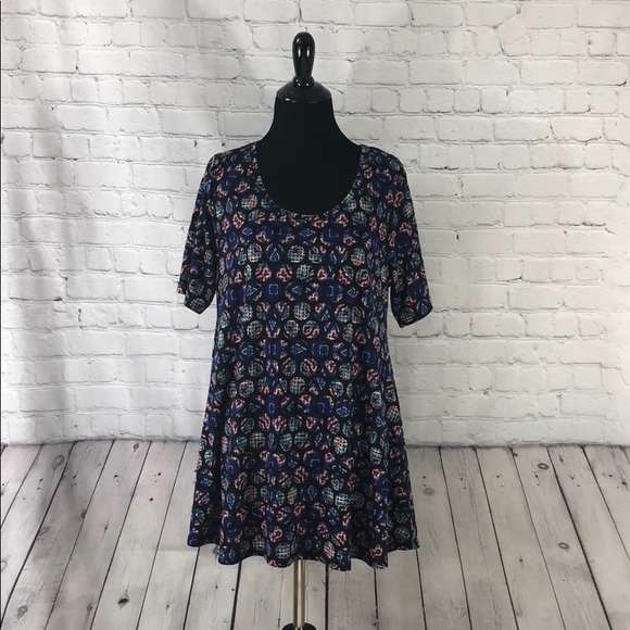 LulaRoe Classic T - SMALL - Picture 1 of 6